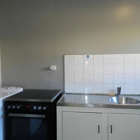 Climatise, Parking - 4 Pers. - Fr-1-251-936 Bormes-les-Mimosas